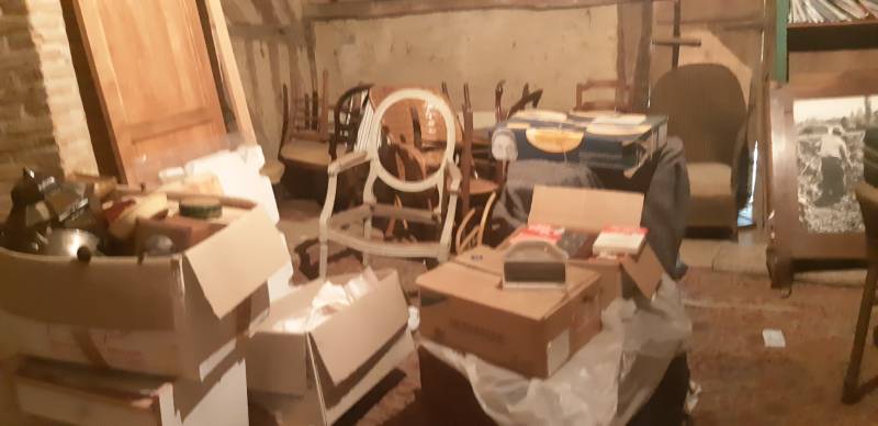 Débarras gratuit Jumièges : vider une maison de ses objets encombrants