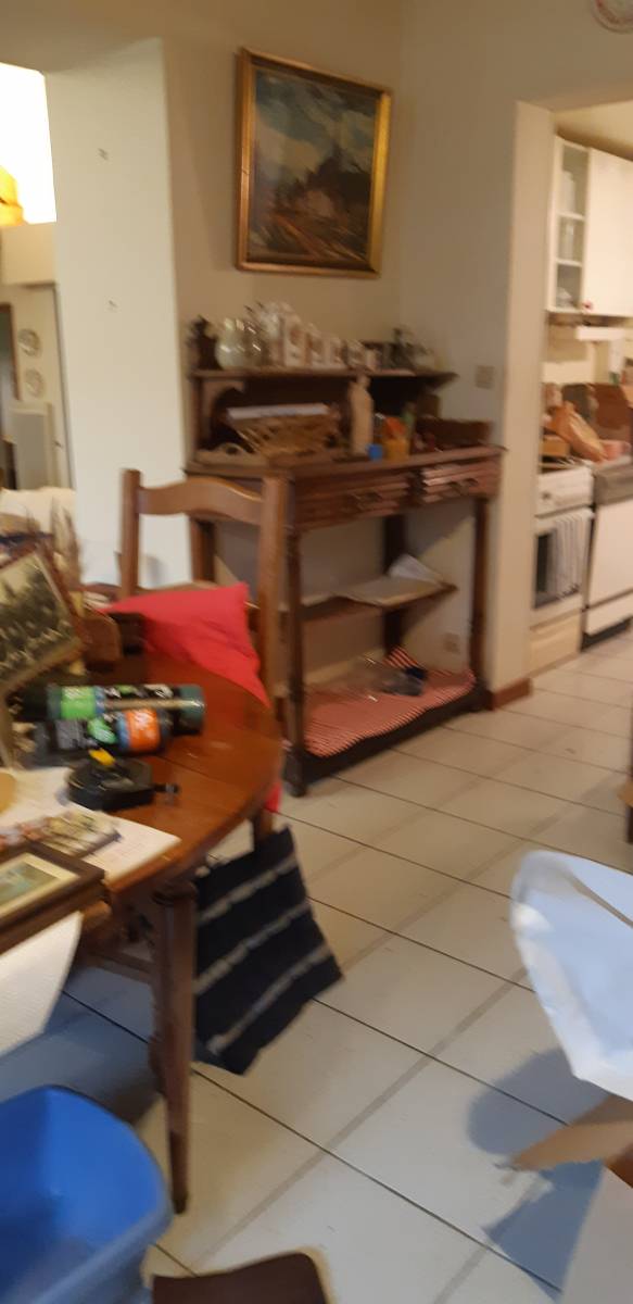 Débarras gratuit Pont-Audemer : faire vider une maison ou un appartement